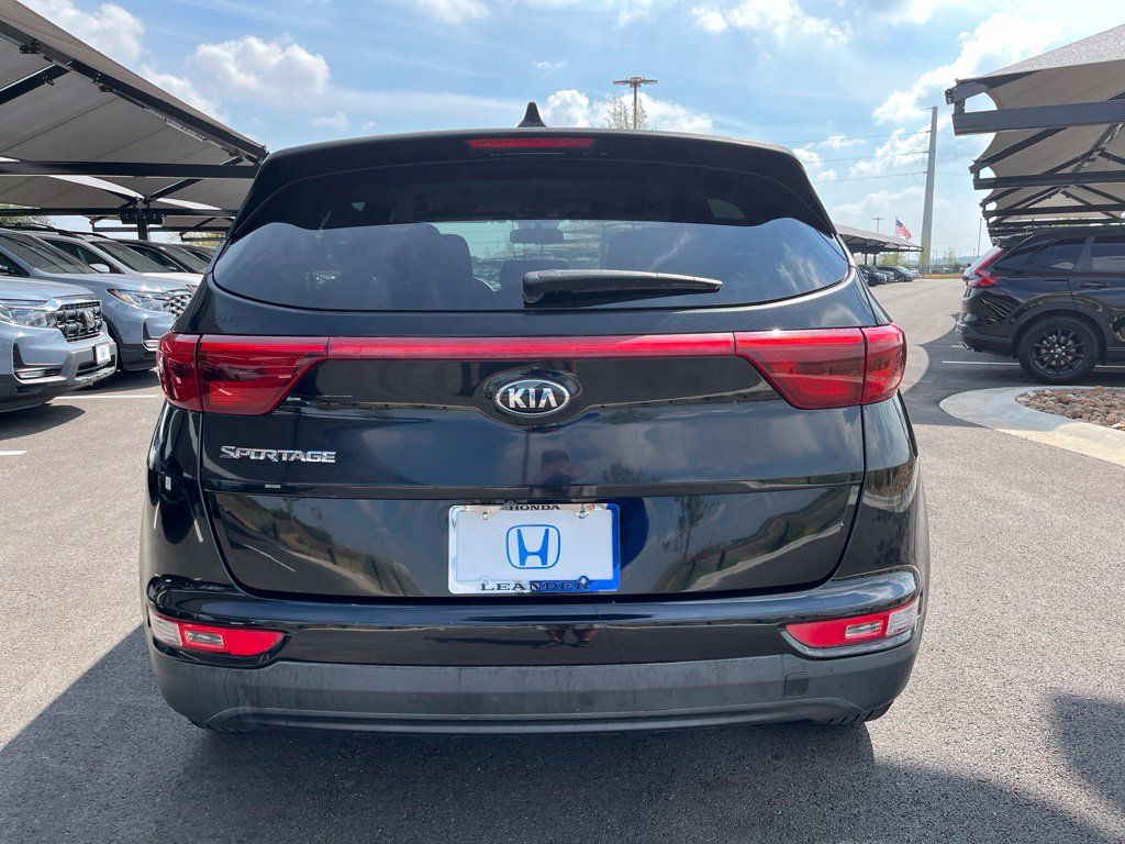Used 2019 Kia Sportage LX AWD/4WD image 5