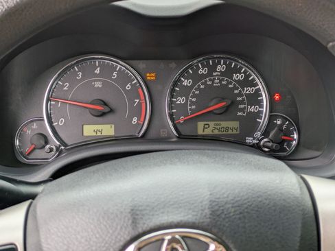 Used 2013 Toyota Corolla S image 17