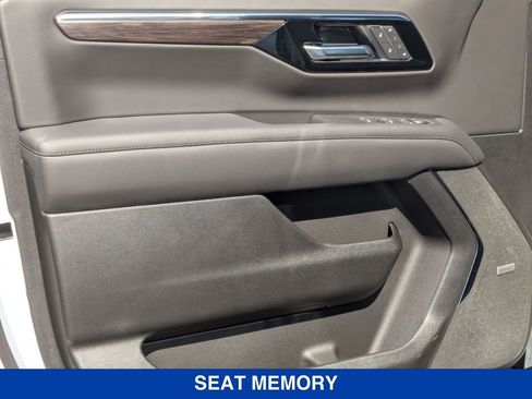 New 2026 Chevrolet Tahoe Z71 w/ Comfort Package image 11