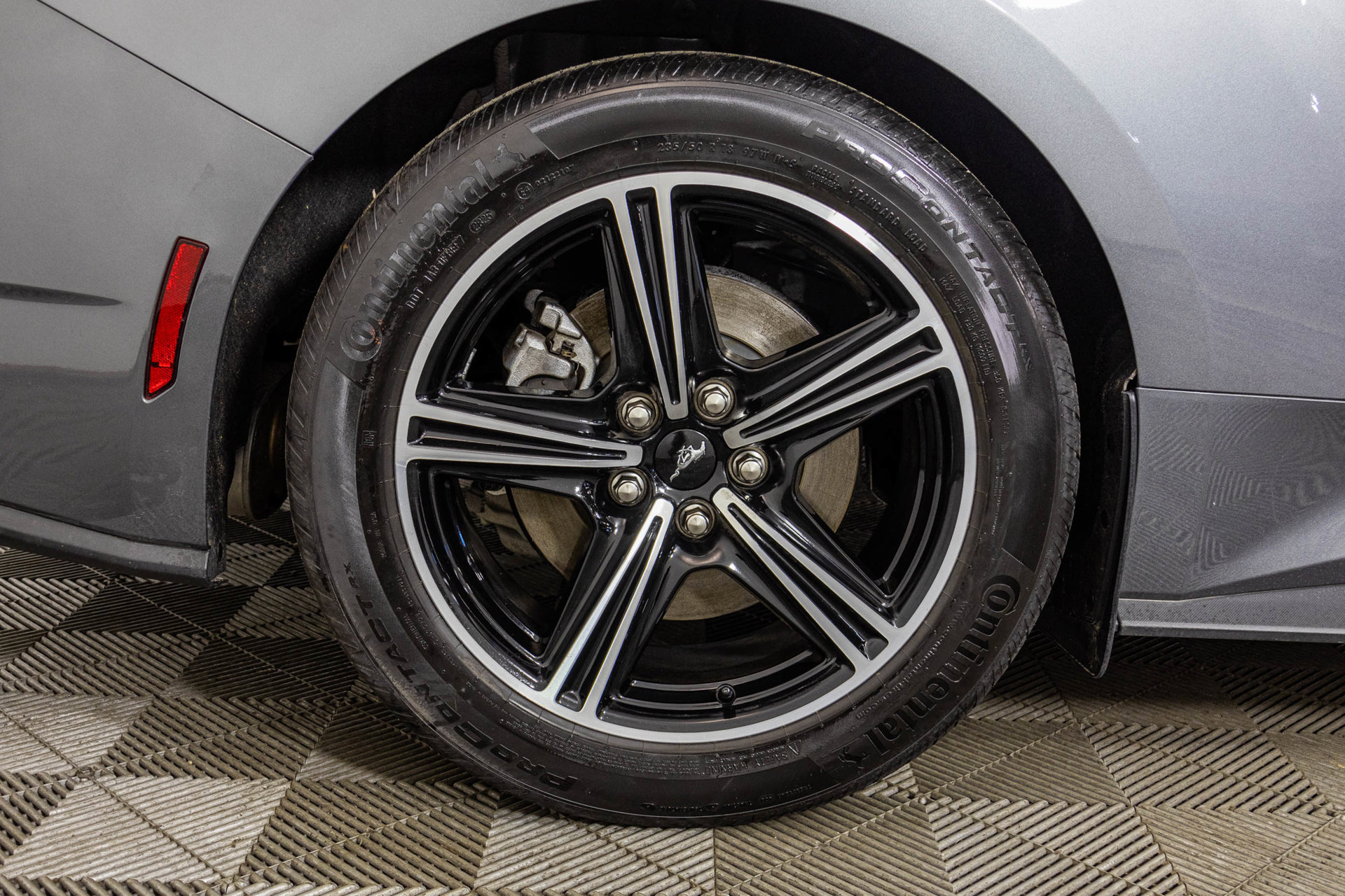 Used 2025 Ford Mustang Coupe RWD image 45