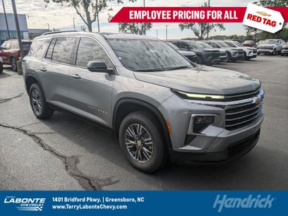 New 2026 Chevrolet Traverse LT w/ Driver Confidence Package