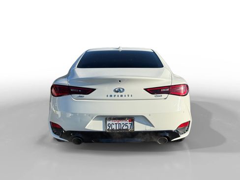 Used 2021 INFINITI Q60 3.0t Luxe w/ Essential Package image 4