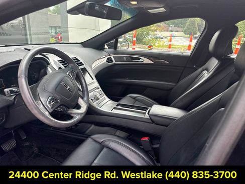 Used 2019 Lincoln MKZ Reserve FWD image 18