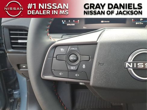 New 2026 Nissan Sentra SR w/ Floor Mat Package FWD image 13