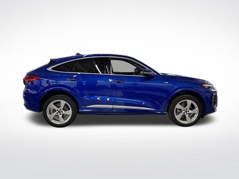 Used 2025 Audi Q5 Premium Plus w/ Premium Plus AWD/4WD image 6