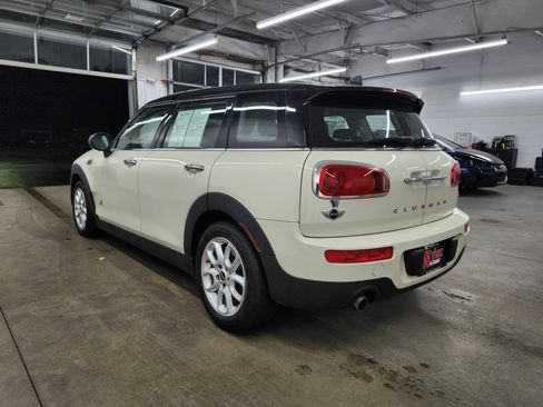 Used 2017 MINI Cooper Clubman ALL4 image 28