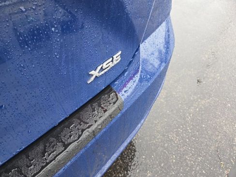 Used 2025 Toyota Camry XSE w/ Premium Plus Package image 11