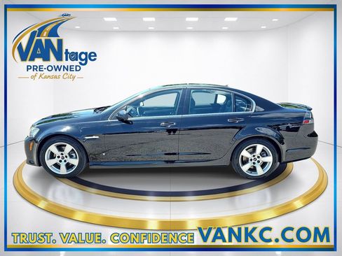 Used 2009 Pontiac G8 GT w/ Premium Package RWD image 10