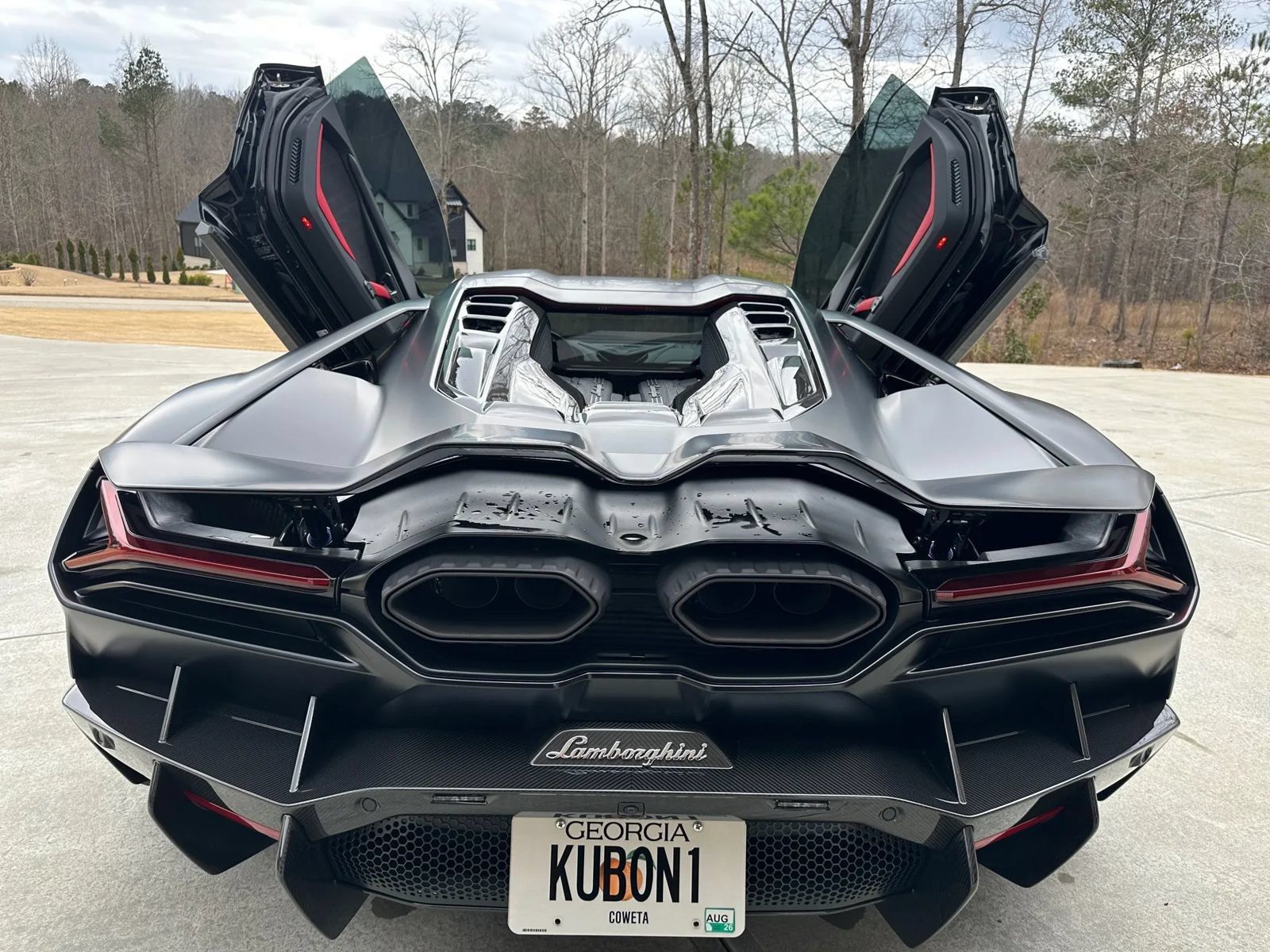 Used 2024 Lamborghini Revuelto AWD/4WD image 13