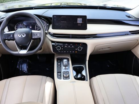 Certified 2023 INFINITI QX60 Pure image 18