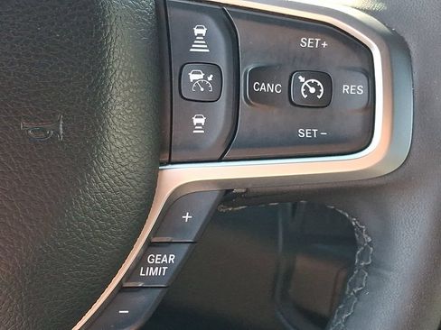 Used 2025 RAM 2500 Big Horn AWD/4WD image 26