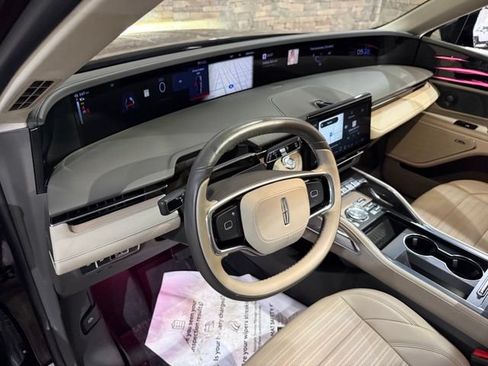 Used 2024 Lincoln Nautilus Reserve w/ Equipment Group 202A AWD/4WD image 27