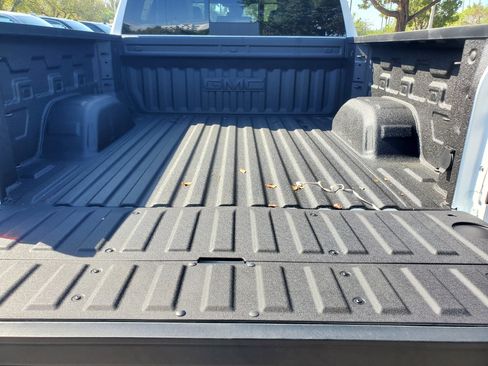 New 2026 GMC Sierra 1500 AT4 image 5