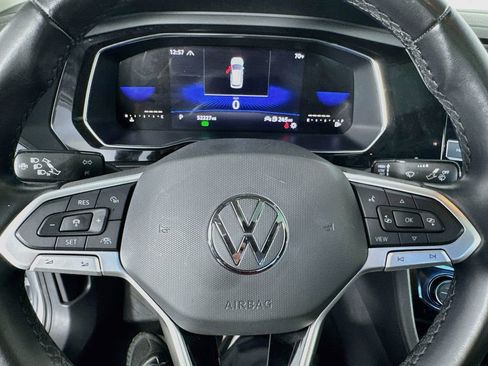 Used 2024 Volkswagen Jetta SE FWD image 16