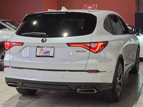 Used 2024 Acura MDX FWD w/ Technology Package image 8
