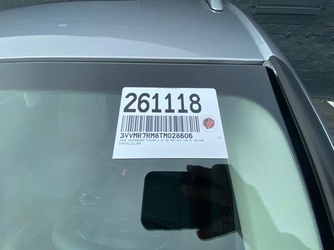 New 2026 Volkswagen Tiguan SE image 15