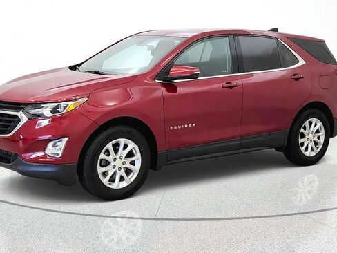 Used 2018 Chevrolet Equinox LT FWD image 4