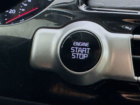 Used 2023 Kia Seltos SX image 19