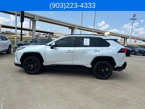 Used 2024 Toyota RAV4 SE AWD/4WD image 6