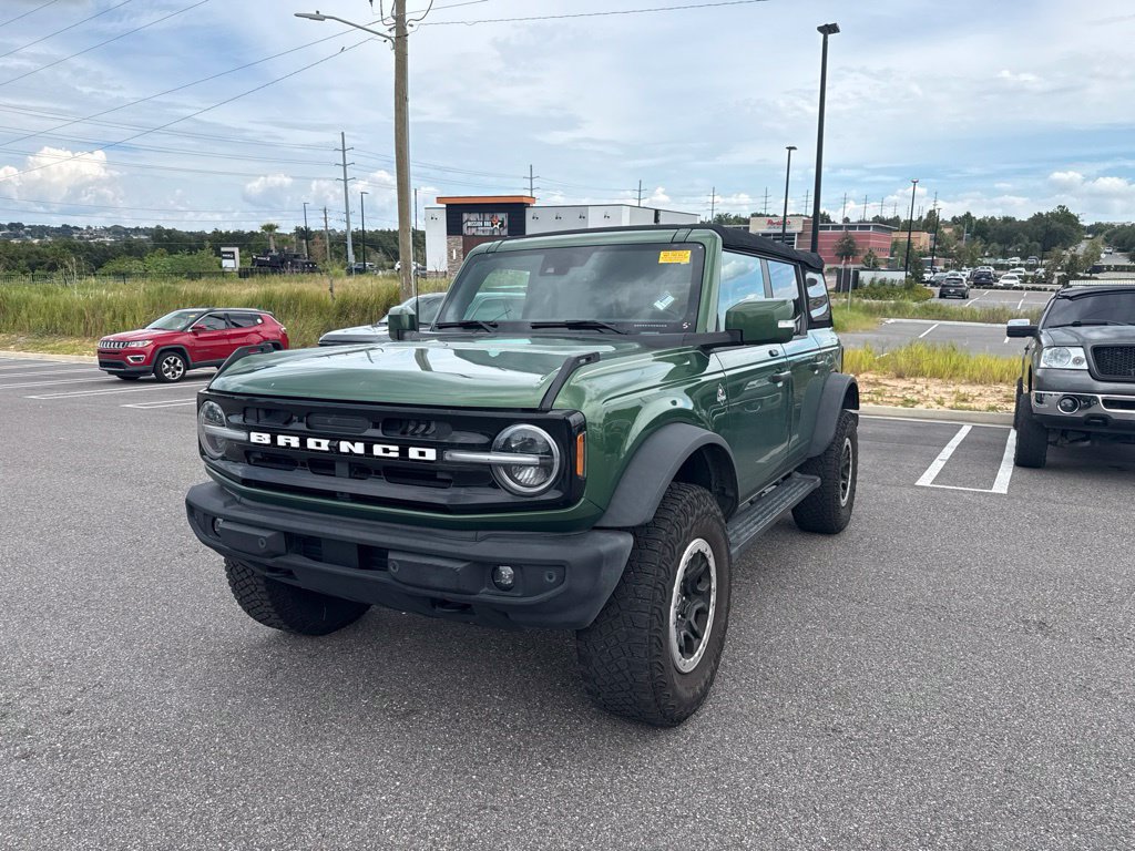 Used 2022 Ford Bronco Outer Banks w/ Sasquatch Package AWD/4WD image 5
