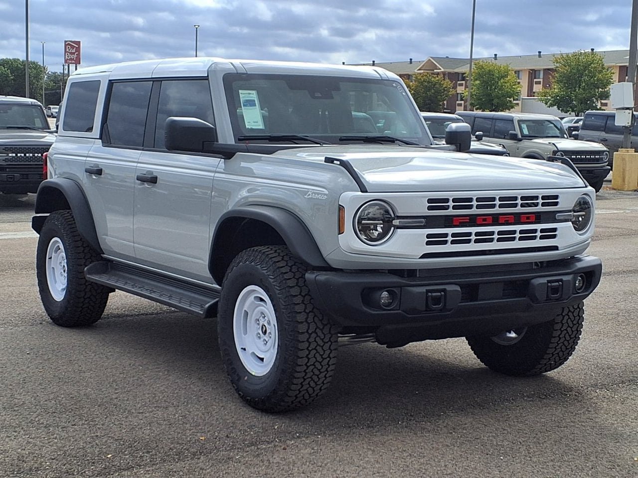 New 2026 Ford Bronco Heritage Edition AWD/4WD image 3