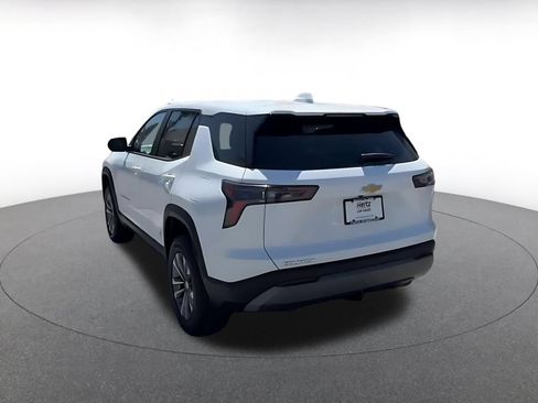 Used 2025 Chevrolet Equinox LT FWD image 9