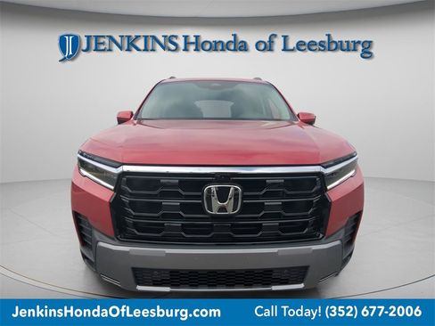 New 2026 Honda Pilot Touring image 9