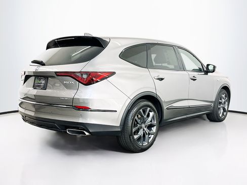Used 2023 Acura MDX A-Spec image 9