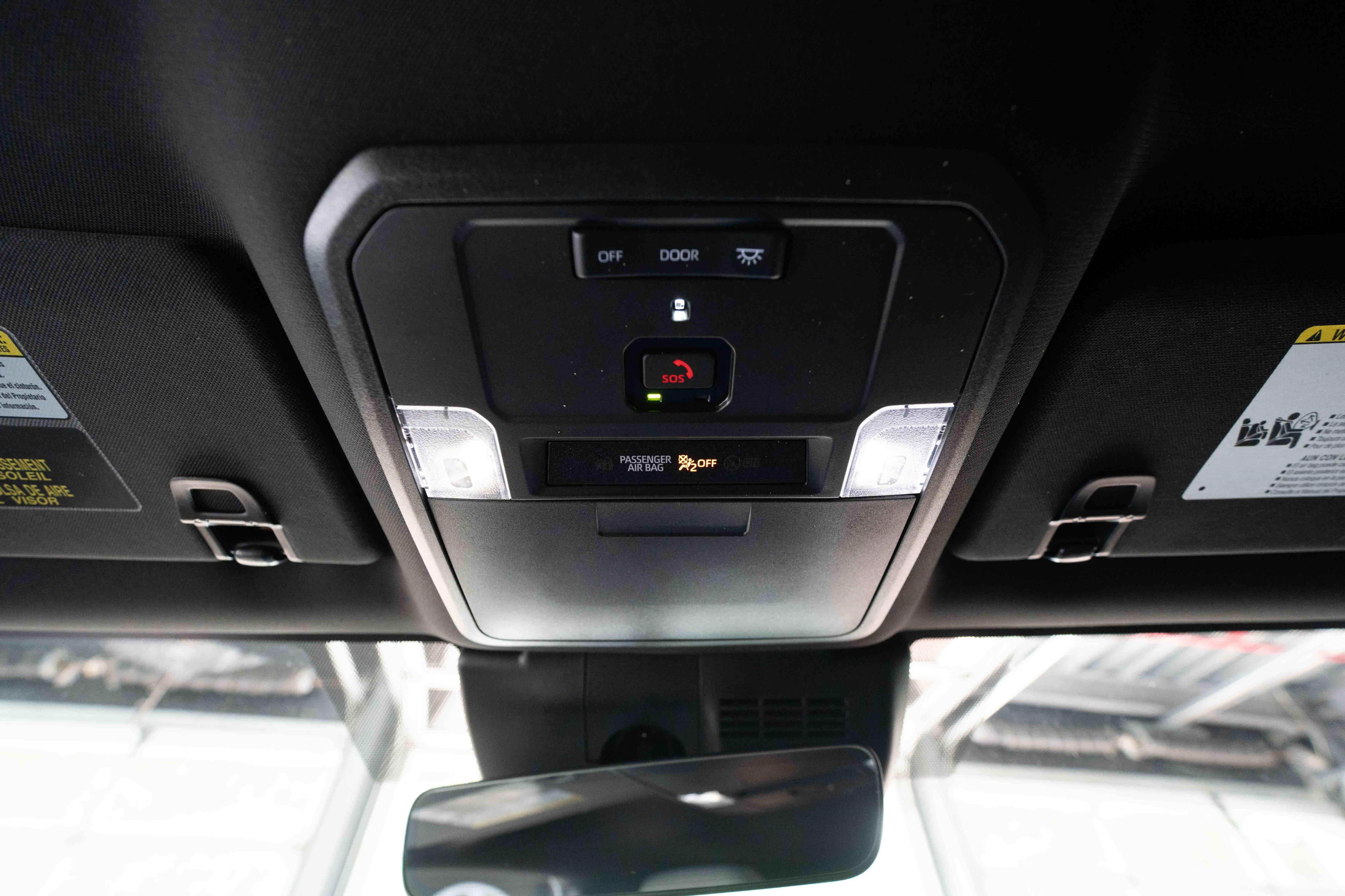 Used 2024 Toyota Tacoma SR5 AWD/4WD image 18