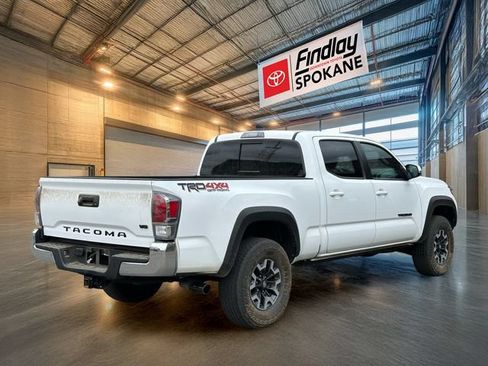 Used 2023 Toyota Tacoma TRD Off-Road w/ Black Out Package (TMS) AWD/4WD image 4