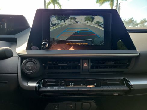 Used 2024 Toyota Prius LE image 27