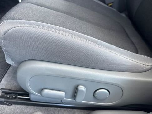 Used 2024 Hyundai Ioniq 5 SEL image 13