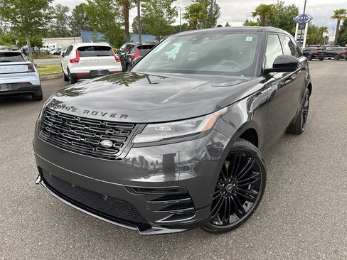 New 2026 Land Rover Range Rover Velar Dynamic SE image 1