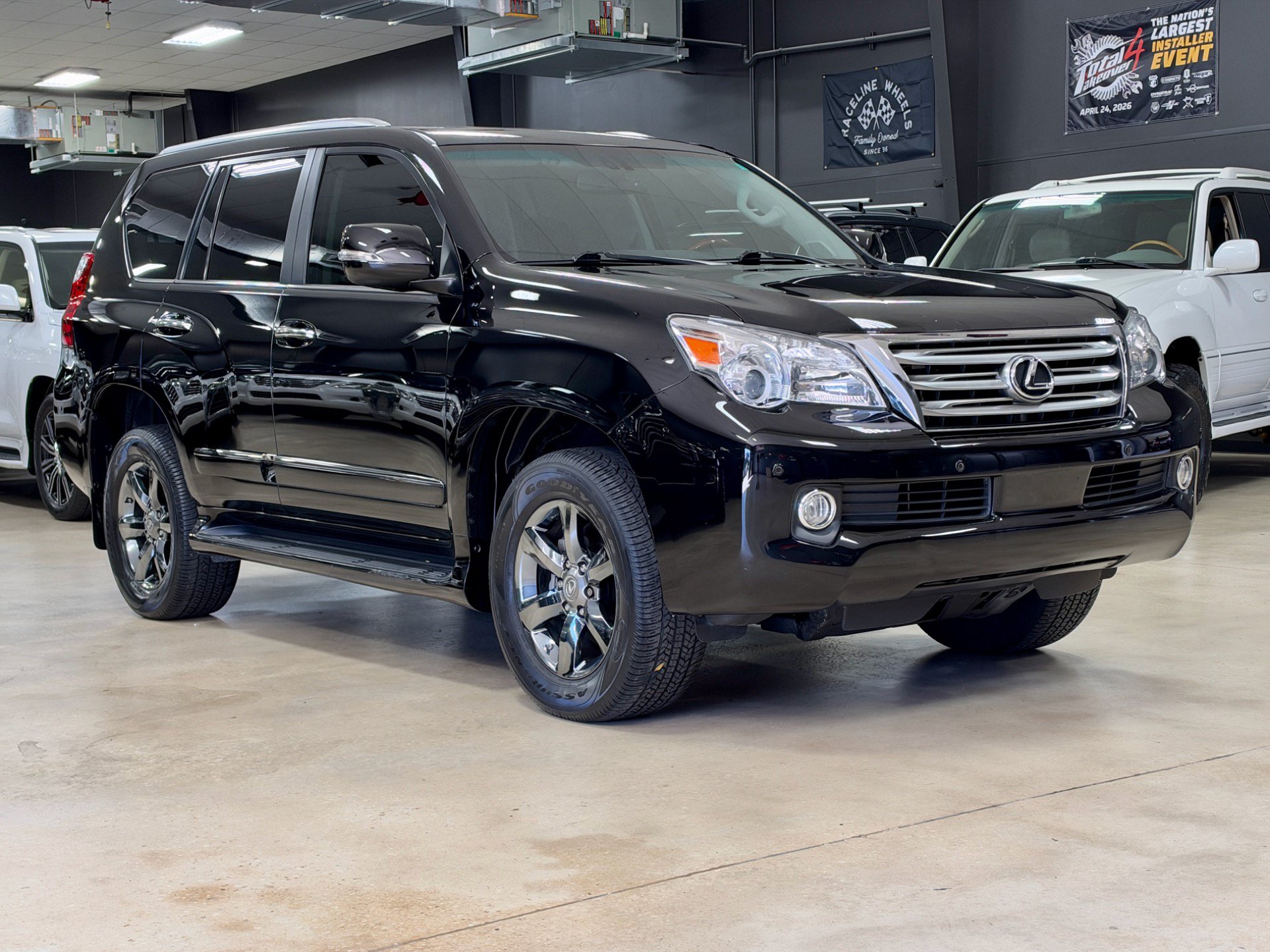 Used 2012 Lexus GX 460 w/ Comfort Plus Pkg AWD/4WD image 12