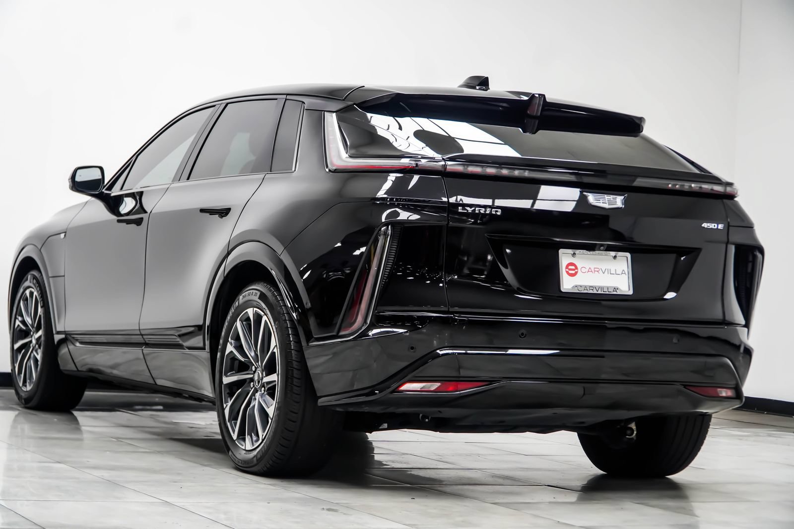 Used 2024 Cadillac Lyriq Sport RWD image 12