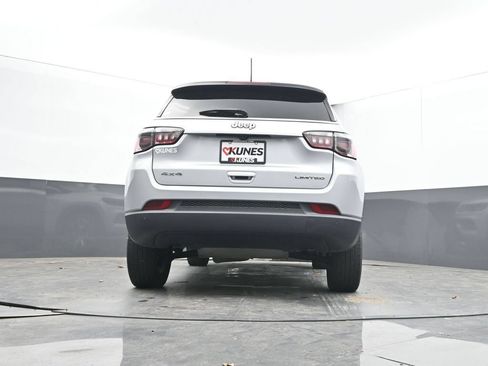 Used 2025 Jeep Compass Limited AWD/4WD image 52