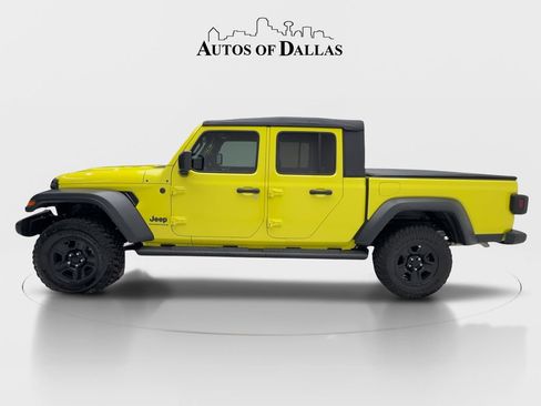 Used 2023 Jeep Gladiator Sport w/ Trailer Tow Package AWD/4WD image 5