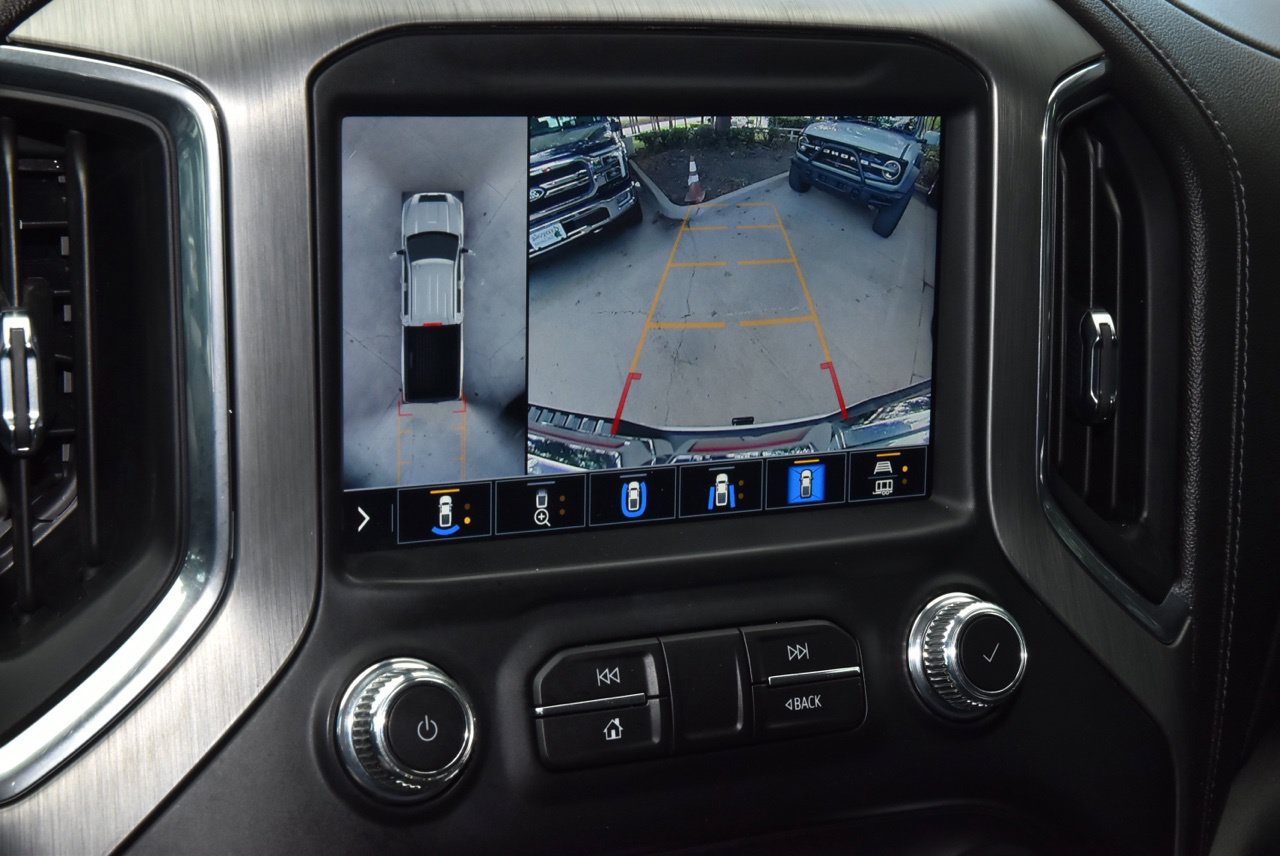 Used 2022 GMC Sierra 3500 Denali w/ Denali Ultimate Package AWD/4WD image 28
