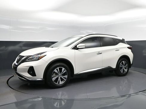 Used 2022 Nissan Murano SV image 3