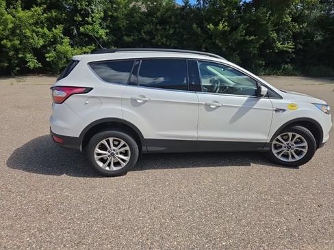 Used 2018 Ford Escape SEL w/ Ford Safe & Smart Package AWD/4WD image 19