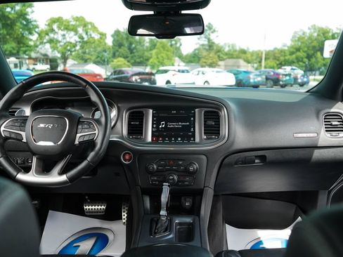 Used 2018 Dodge Charger SRT Hellcat w/ Harman/Kardon Audio Group RWD image 9