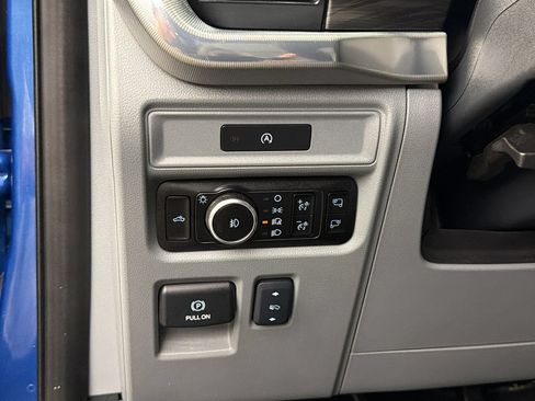 Used 2025 Ford F150 Lariat w/ Equipment Group 501A Mid AWD/4WD image 25