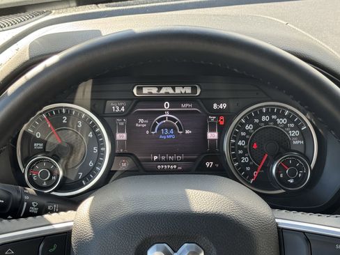 Used 2023 RAM 1500 Big Horn AWD/4WD image 16
