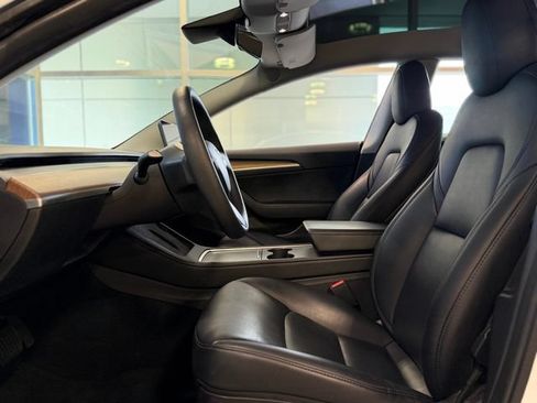 Used 2023 Tesla Model 3 Standard Range RWD image 8