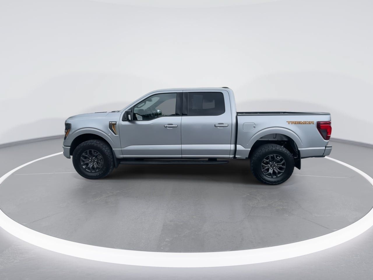 Used 2025 Ford F150 Tremor w/ Mobile Office Package AWD/4WD image 10
