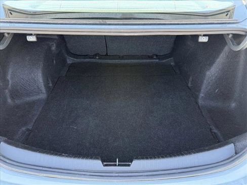 Used 2025 Chevrolet Malibu LT FWD image 7