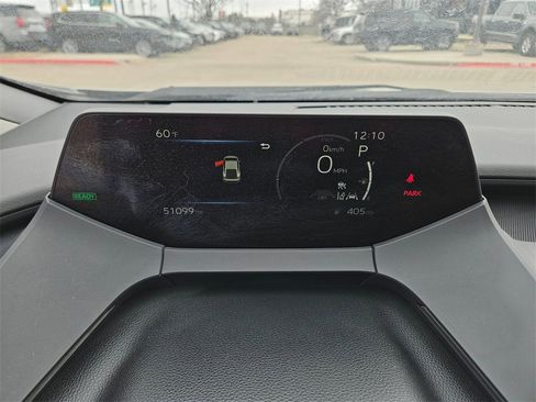 Used 2024 Toyota Prius LE image 19