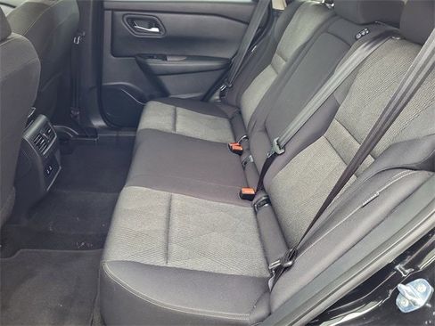 Certified 2024 Nissan Rogue SV image 24