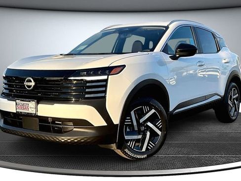 New 2026 Nissan Kicks SV FWD image 2