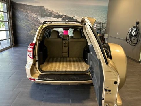 Used 2012 Toyota RAV4 Limited w/ Premium Plus Value Pkg AWD/4WD image 29